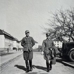 Goebenkaserne 1940 Asterstein Koblenz Goebensiedlung 1940 Wehrmacht Kaserne Exerzierplatz Gebirgs-Nachrichten-Abteilung 67 Leutnant Hösel Leutnant Prusa